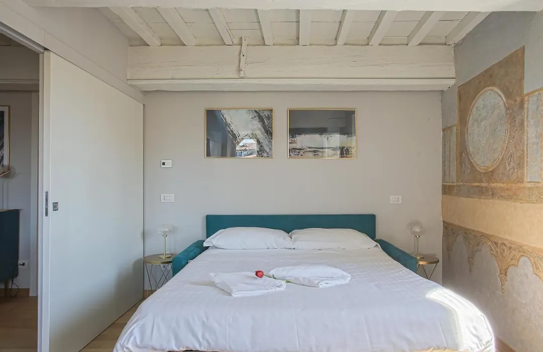 Luxury Suite In Florence-1