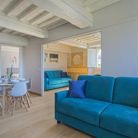 Luxury Suite In Florence-3