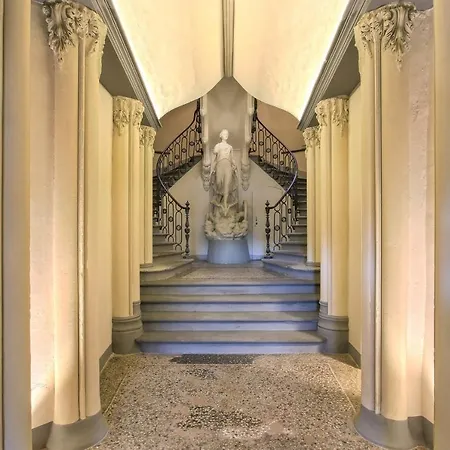 Luxury Suite In Florence-2